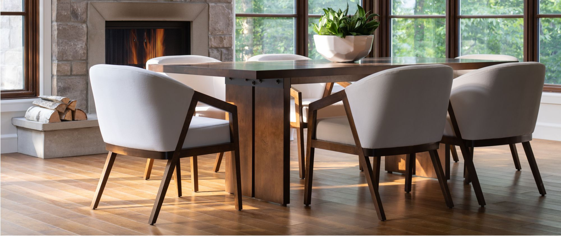 Custom Dining 