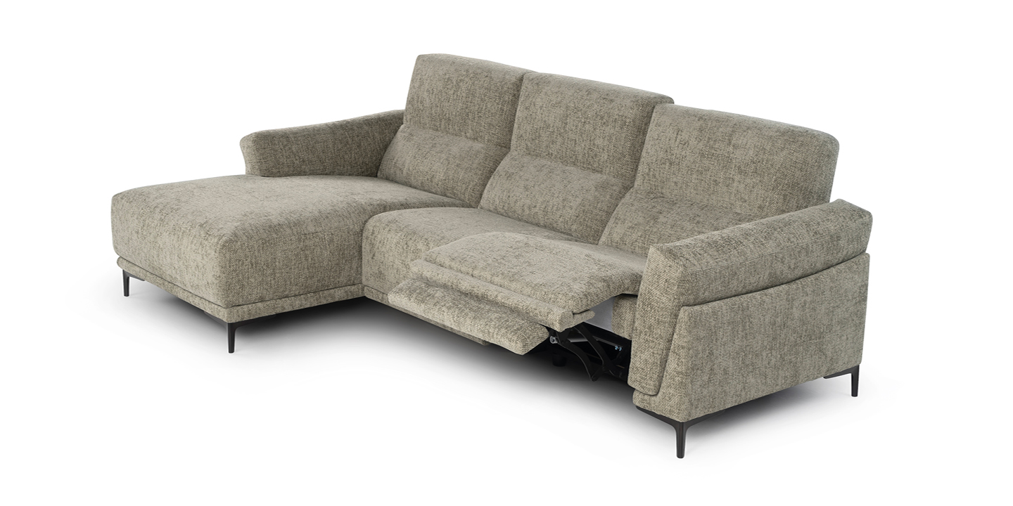 Oscar Motion Sectional